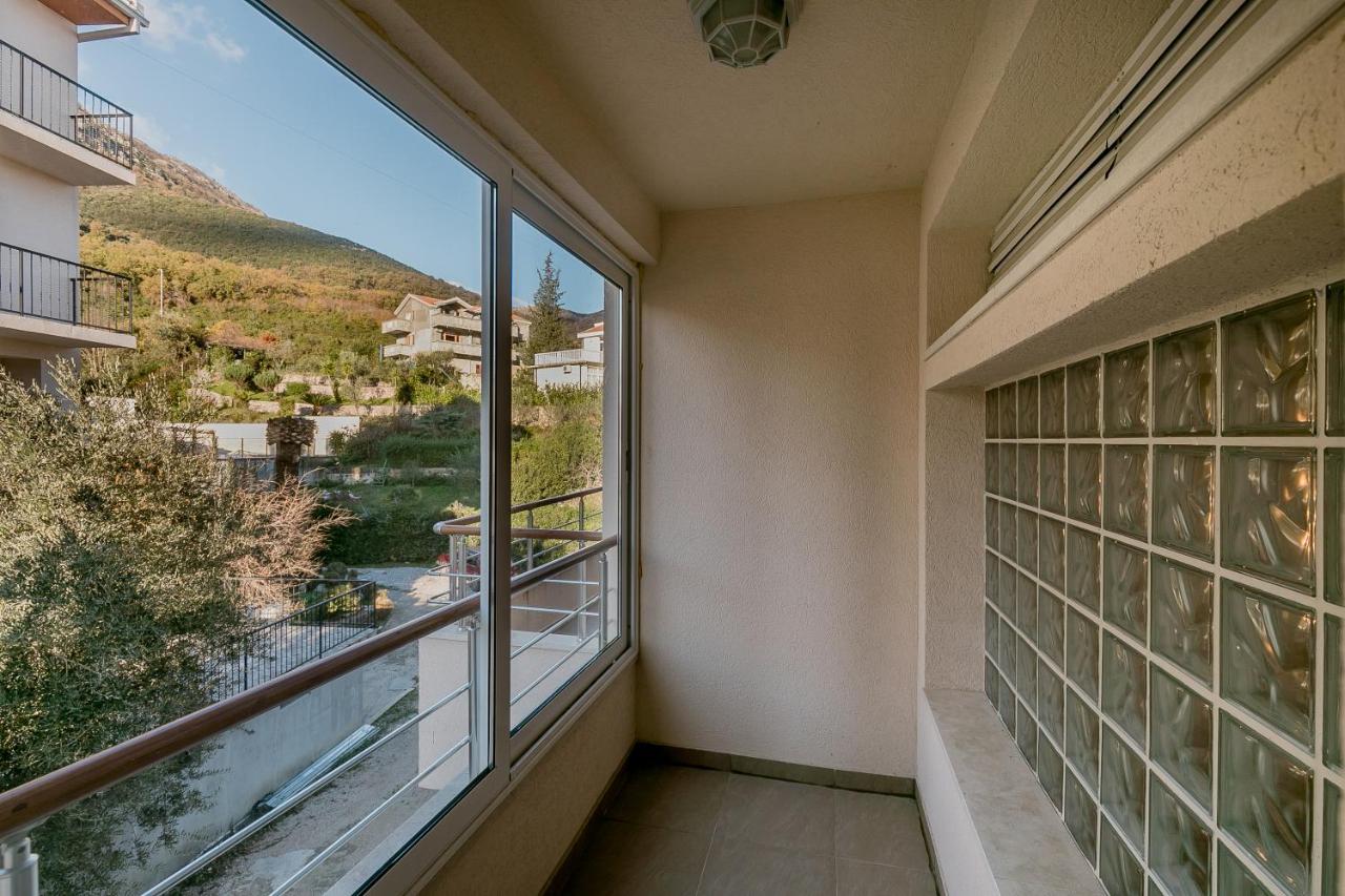 Apartments Rivijera Herceg Novi Bagian luar foto