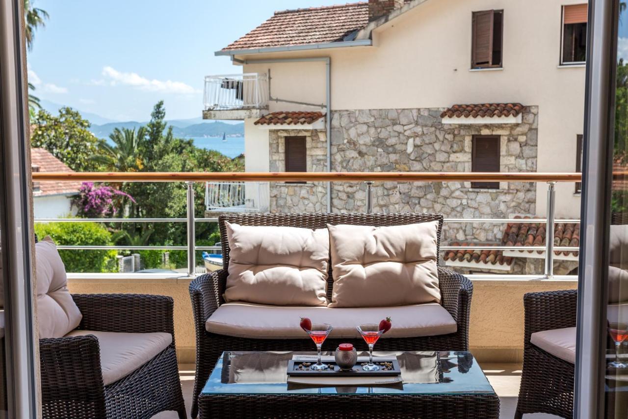 Apartments Rivijera Herceg Novi Bagian luar foto