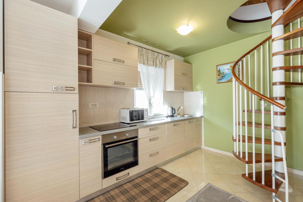 Apartments Rivijera Herceg Novi Bagian luar foto