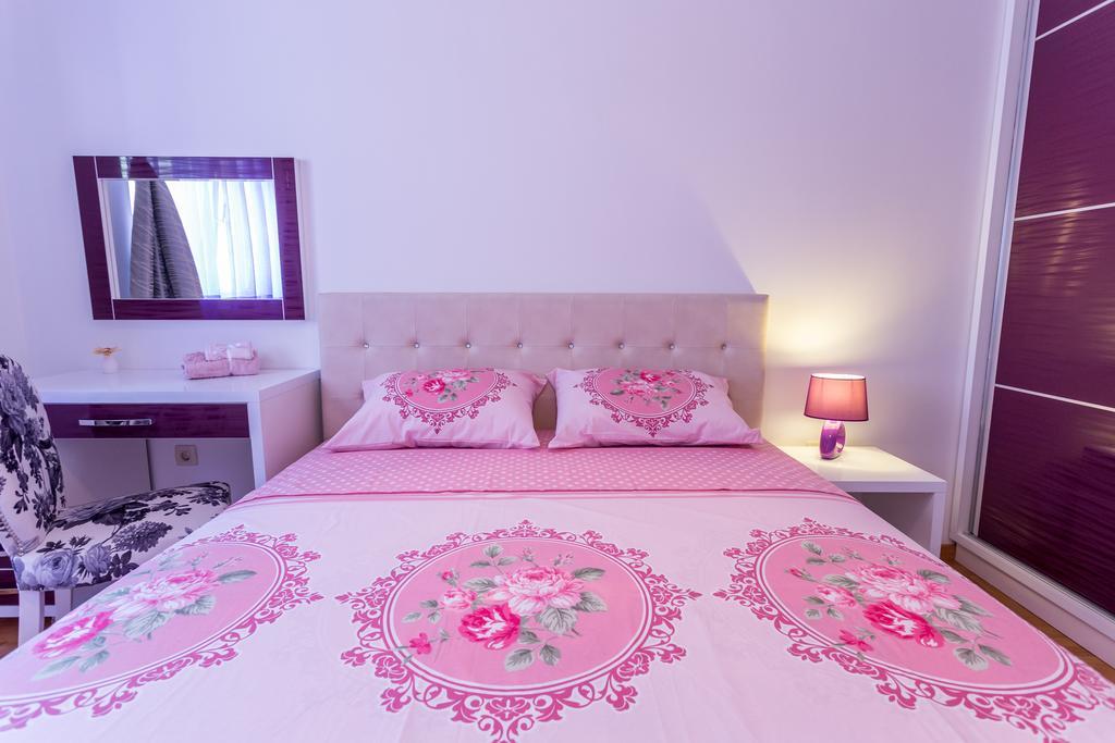 Apartments Rivijera Herceg Novi Bagian luar foto