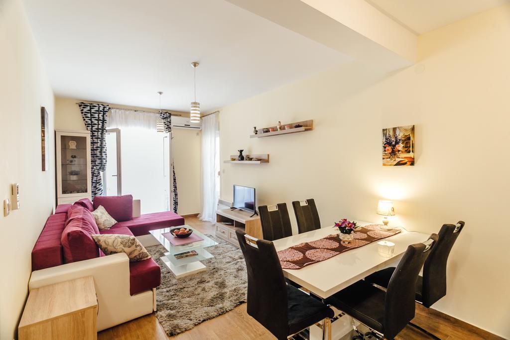 Apartments Rivijera Herceg Novi Bagian luar foto