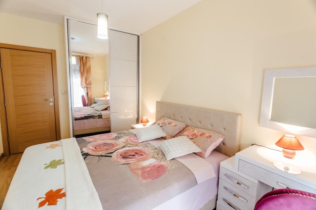 Apartments Rivijera Herceg Novi Bagian luar foto