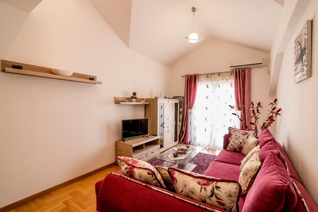 Apartments Rivijera Herceg Novi Bagian luar foto