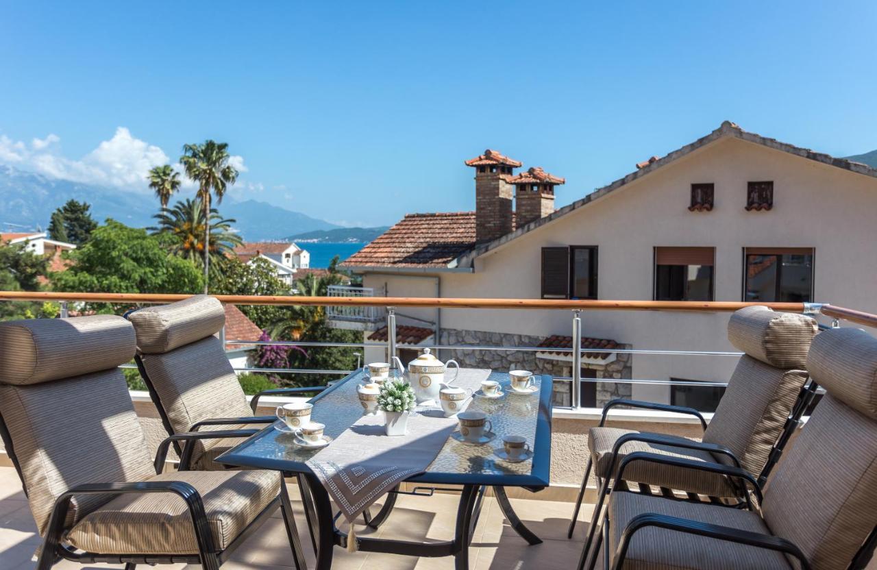 Apartments Rivijera Herceg Novi Bagian luar foto